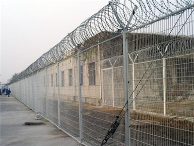 監獄防護網